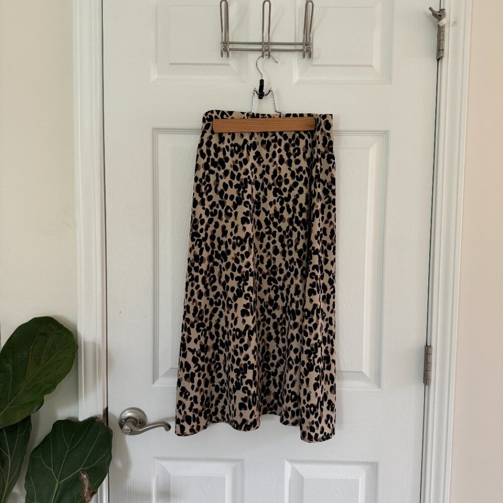 Halogen Leopard Print Elastic Pull On Midi Skirt … - image 3